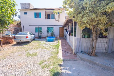 Casa à venda com 200m², 3 quartos e 5 vagasQuintal