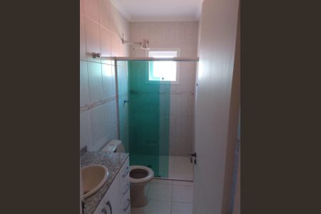 Casa à venda com 180m², 3 quartos e 5 vagas Casa à venda com 180m², 3 quartos e 5 vagasFoto 24