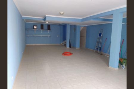 Casa à venda com 180m², 3 quartos e 5 vagas Casa à venda com 180m², 3 quartos e 5 vagasFoto 06