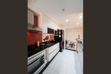 Apartamento à venda com 118m², 3 quartos e 2 vagasCozinha