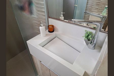 Apartamento à venda com 118m², 3 quartos e 2 vagasBanheiro Quarto 2