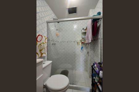 Apartamento à venda com 62m², 2 quartos e 1 vagaBanheiro Social