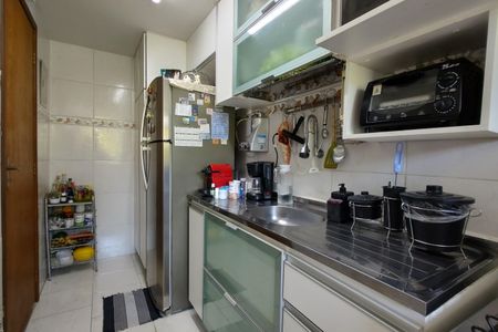 Apartamento à venda com 62m², 2 quartos e 1 vagaCozinha