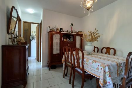 Apartamento à venda com 62m², 2 quartos e 1 vagaSala