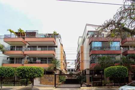 Fachada de apartamento para alugar com 2 quartos, 68m² em Recreio dos Bandeirantes, Rio de Janeiro