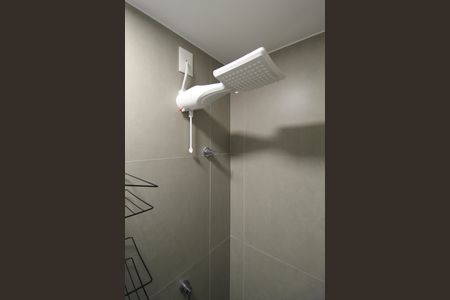 Banheiro de kitnet/studio para alugar com 1 quarto, 25m² em Vila Olímpia, São Paulo