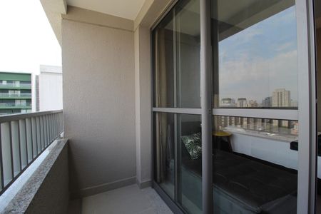 Varanda de kitnet/studio para alugar com 1 quarto, 25m² em Vila Olímpia, São Paulo