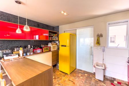 Apartamento à venda com 92m², 2 quartos e 2 vagas Apartamento à venda com 92m², 2 quartos e 2 vagasCozinha