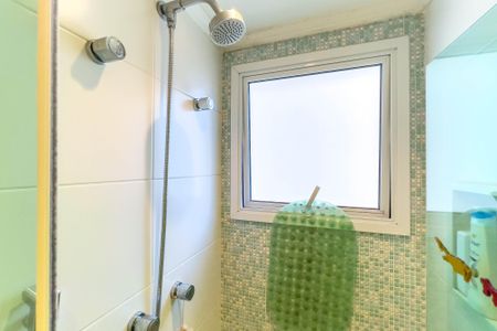 Apartamento à venda com 92m², 2 quartos e 2 vagas Apartamento à venda com 92m², 2 quartos e 2 vagasBanheiro Social