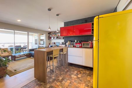 Apartamento à venda com 92m², 2 quartos e 2 vagas Apartamento à venda com 92m², 2 quartos e 2 vagasCozinha