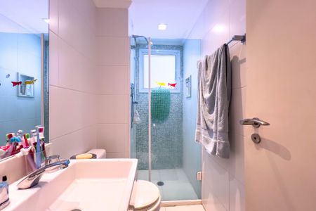 Apartamento à venda com 92m², 2 quartos e 2 vagas Apartamento à venda com 92m², 2 quartos e 2 vagasBanheiro Social