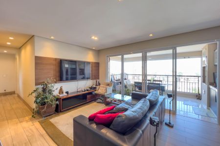 Apartamento à venda com 92m², 2 quartos e 2 vagas Apartamento à venda com 92m², 2 quartos e 2 vagasSala