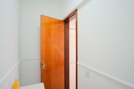 Casa de condomínio à venda com 100m², 3 quartos e 3 vagasLavabo