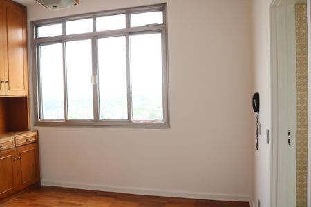 Apartamento à venda com 197m², 2 quartos e 2 vagasCopa