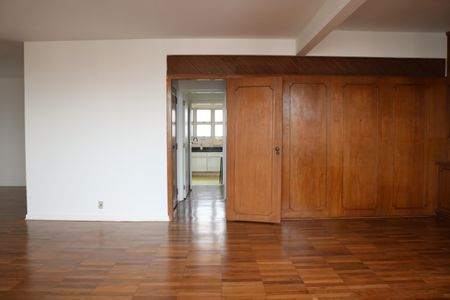 Apartamento à venda com 197m², 2 quartos e 2 vagasSala