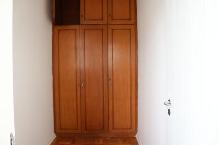 Apartamento à venda com 197m², 2 quartos e 2 vagasQuarto de Serviço