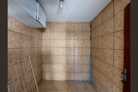 Casa à venda com 160m², 3 quartos e 1 vagaÁrea de Serviço