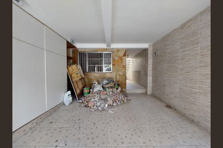 Casa à venda com 160m², 3 quartos e 1 vagaGaragem