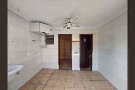 Casa à venda com 160m², 3 quartos e 1 vagaÁrea de Serviço