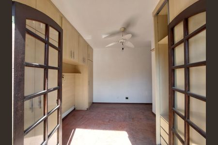 Casa à venda com 160m², 3 quartos e 1 vagaSuíte