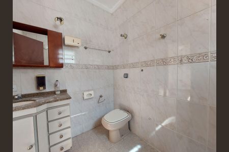 Casa à venda com 160m², 3 quartos e 1 vagaBanheiro da Suíte