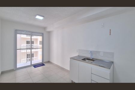 Sala/Cozinha/Área de serviço de apartamento para alugar com 1 quarto, 36m² em Bom Retiro, São Paulo