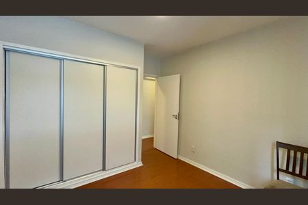 Quarto 1 de apartamento para alugar com 2 quartos, 67m² em Cerqueira César, São Paulo