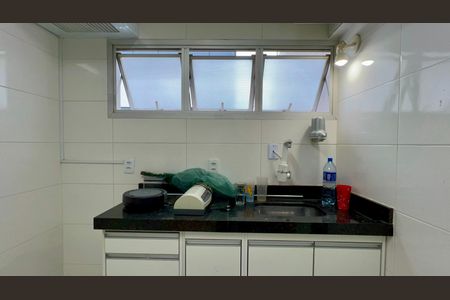 Apartamento para alugar com 67m², 2 quartos e 1 vagaCozinha