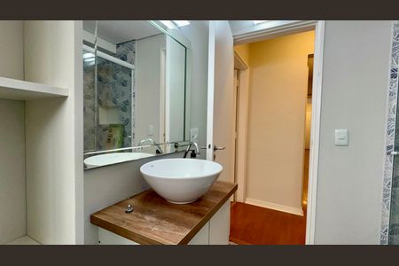 Apartamento para alugar com 67m², 2 quartos e 1 vagaBanheiro