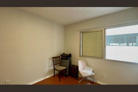 Apartamento para alugar com 67m², 2 quartos e 1 vagaQuarto 1