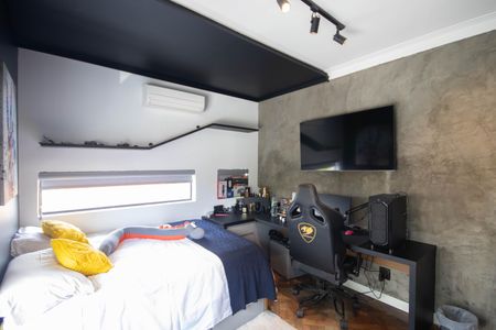 Casa para alugar com 330m², 4 quartos e 4 vagas Casa para alugar com 330m², 4 quartos e 4 vagasSuíte 3