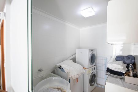 Casa para alugar com 330m², 4 quartos e 4 vagas Casa para alugar com 330m², 4 quartos e 4 vagasÁrea de Serviço