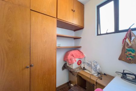 Apartamento à venda com 90m², 2 quartos e 1 vagaQuarto de Serviço