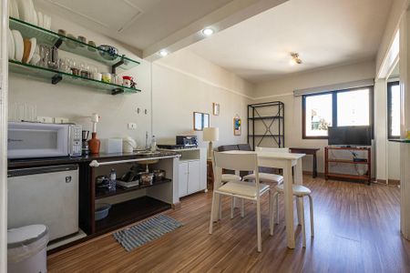 Apartamento para alugar com 32m², 1 quarto e 1 vaga Apartamento para alugar com 32m², 1 quarto e 1 vagaStudio