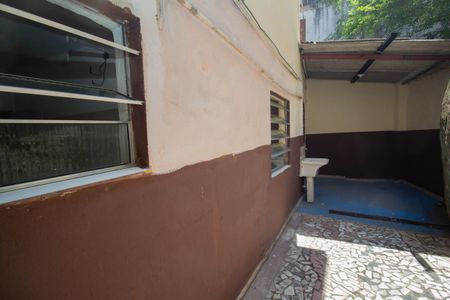 Casa para alugar com 65m², 1 quarto e sem vagaQuintal