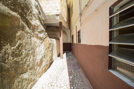 Casa para alugar com 65m², 1 quarto e sem vagaQuintal