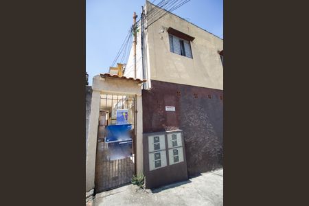 Casa para alugar com 65m², 1 quarto e sem vagaFachada