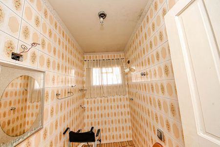 Casa à venda com 281m², 5 quartos e 3 vagasBanheiro Social