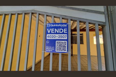 Casa à venda com 281m², 5 quartos e 3 vagasPlaquinha