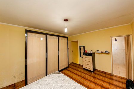 Casa à venda com 281m², 5 quartos e 3 vagasEdícula