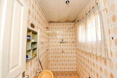 Casa à venda com 281m², 5 quartos e 3 vagasBanheiro Social