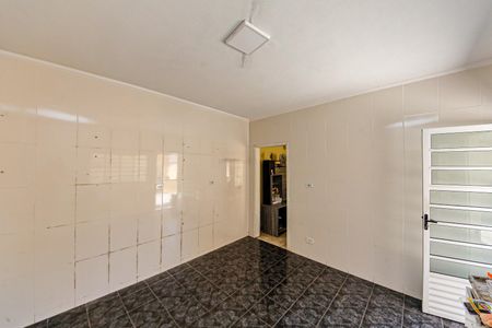 Casa à venda com 281m², 5 quartos e 3 vagasEdícula