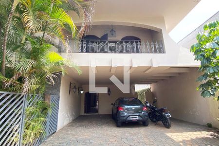 Casa à venda com 360m², 5 quartos e 8 vagas