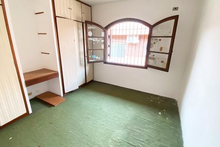 Casa à venda com 360m², 5 quartos e 8 vagas Casa à venda com 360m², 5 quartos e 8 vagasQuarto 1