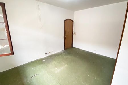 Casa à venda com 360m², 5 quartos e 8 vagas Casa à venda com 360m², 5 quartos e 8 vagasQuarto 2