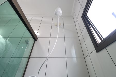 Casa à venda com 220m², 3 quartos e 4 vagasBanheiro da Suíte 2