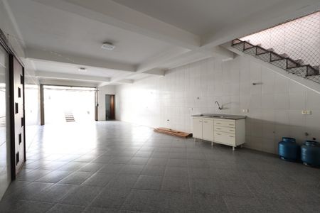 Casa à venda com 220m², 3 quartos e 4 vagasGaragem