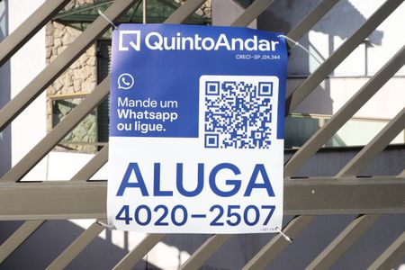 Casa à venda com 220m², 3 quartos e 4 vagasPlaquinha