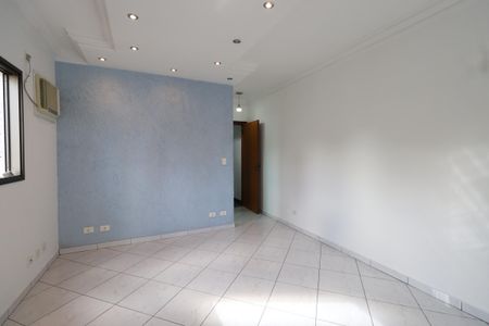 Casa à venda com 220m², 3 quartos e 4 vagasSuíte