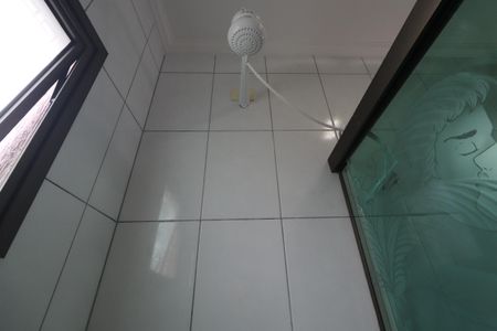 Casa à venda com 220m², 3 quartos e 4 vagasBanheiro da Suíte 1